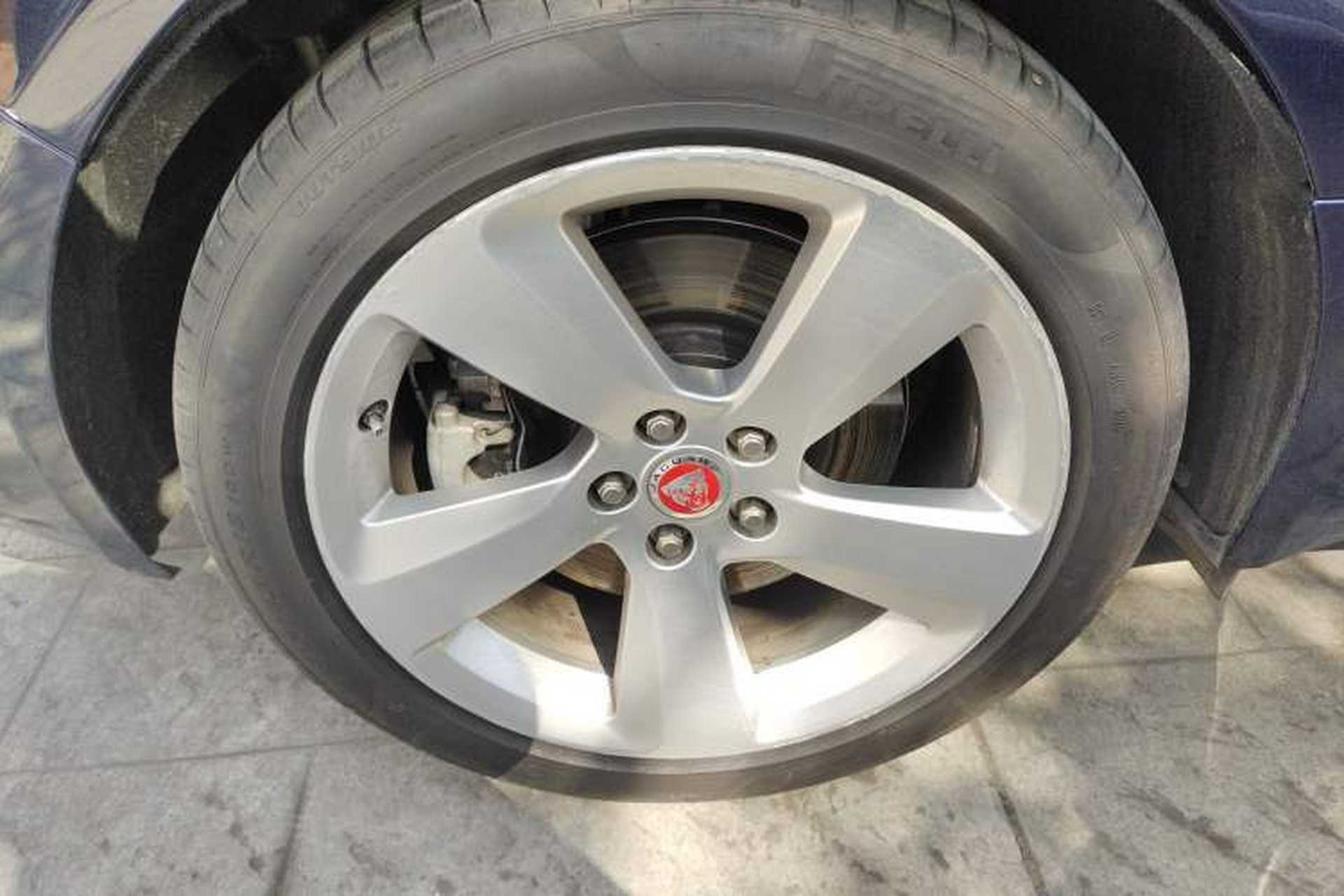 Used Jaguar XFL 2020 XFL 2.0T P200 Two-Wheel-Drive Elite Edition Exterior 5