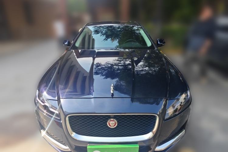 Used Jaguar XFL 2020 XFL 2.0T P250 Four-Wheel Drive Luxury Edition Front