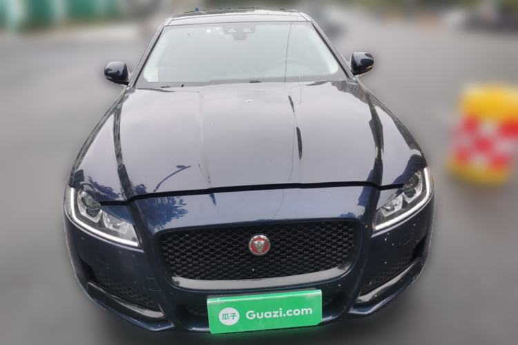 Used Jaguar XFL 2020 XFL 2.0T P200 Two-Wheel-Drive Rally Flag Edition Front