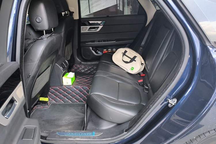 Used Jaguar XFL 2020 XFL 2.0T P200 Two-Wheel-Drive Elite Edition Left Rear Seat