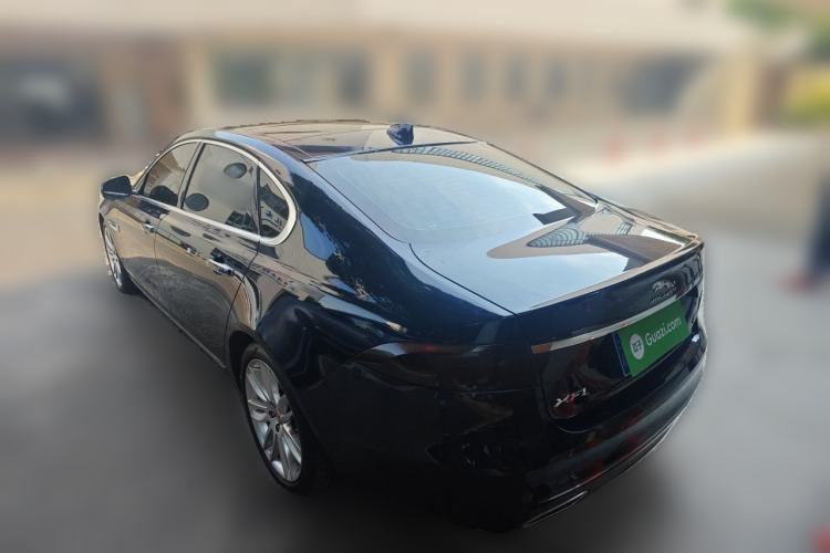 Used Jaguar XFL 2020 XFL 2.0T P250 Four-Wheel Drive Luxury Edition Rear Left 45 Deg