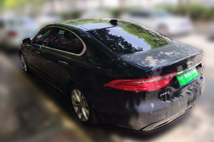 Used Jaguar XFL 2020 XFL 2.0T P250 Two-Wheel-Drive Luxury Edition Rear Left 45 Deg