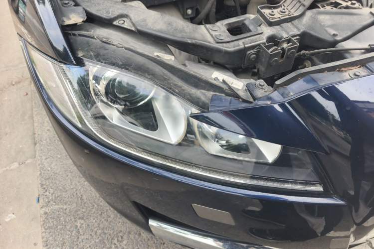 Used Jaguar XFL 2020 XFL 2.0T P200 Two-Wheel-Drive Elite Edition Right Front Headlight
