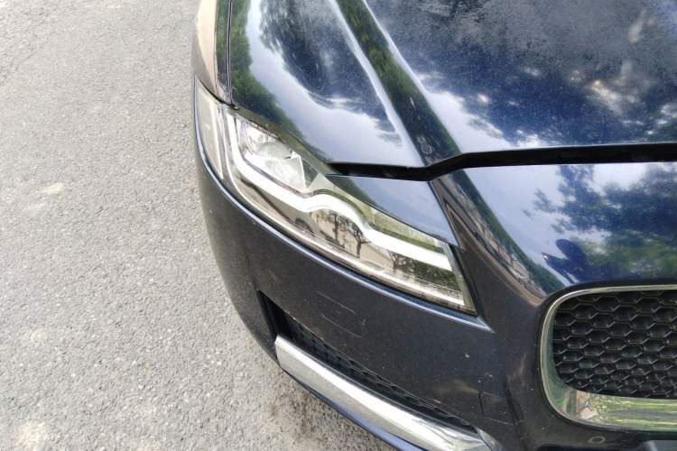 Used Jaguar XFL 2020 XFL 2.0T P250 Two-Wheel-Drive Luxury Edition Right Front Headlight