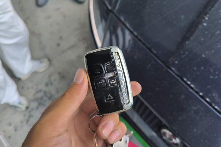 Used Jaguar XFL 2020 XFL 2.0T P200 Two-Wheel-Drive Elite Edition Vehicle Key
