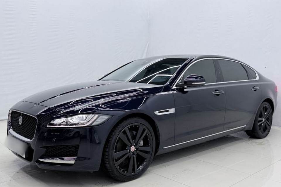 Jaguar XFL 2020