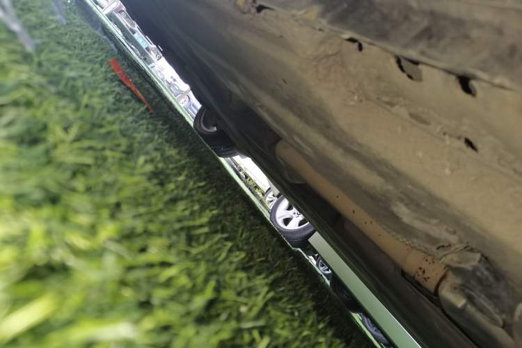Used Jaguar XFL 2020 XFL 2.0T P200 Two-Wheel-Drive Elite Edition Chassis Front Right
