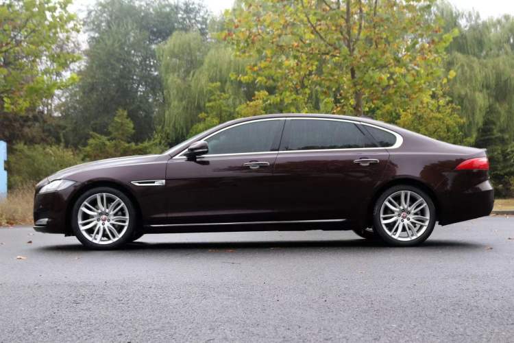 Used Jaguar XFL 2020 XFL 2.0T P250 Four-Wheel Drive Luxury Edition Exterior 1