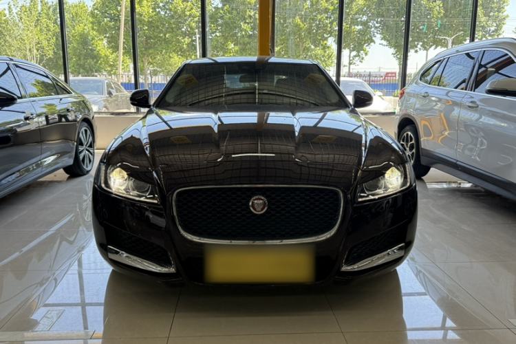 Used Jaguar XFL 2020 XFL 2.0T P200 Two-Wheel-Drive Elite Edition Exterior 1