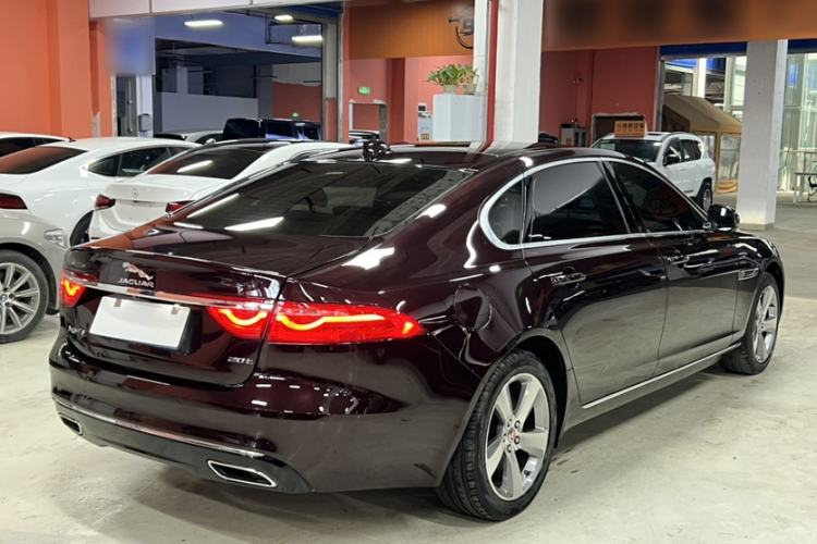 Used Jaguar XFL 2020 XFL 2.0T P200 Two-Wheel-Drive Elite Edition Exterior 11