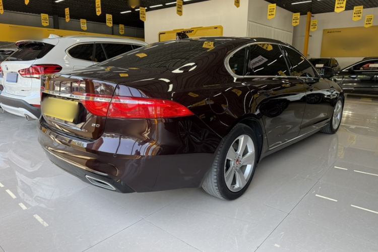 Used Jaguar XFL 2020 XFL 2.0T P200 Two-Wheel-Drive Elite Edition Exterior 4