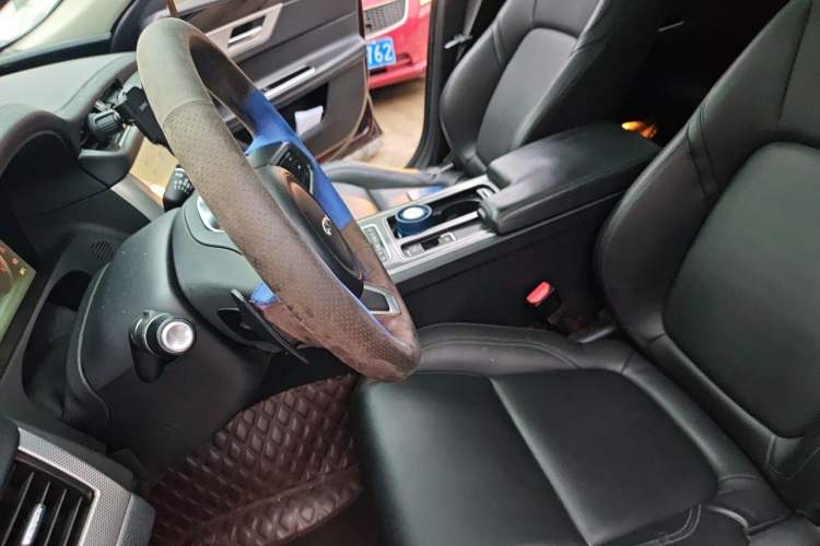 Used Jaguar XFL 2020 XFL 2.0T P200 Two-Wheel-Drive Elite Edition Left Front Seat
