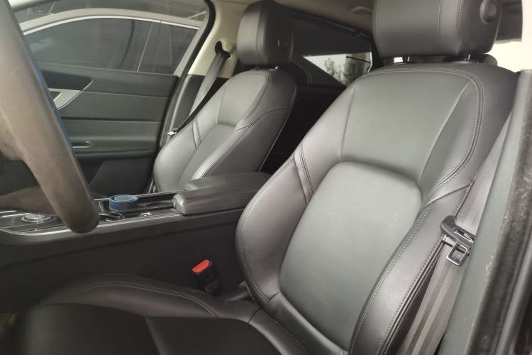 Used Jaguar XFL 2020 XFL 2.0T P200 Two-Wheel-Drive Elite Edition Left Front Seat