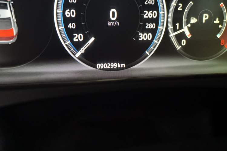 Used Jaguar XFL 2020 XFL 2.0T P200 Two-Wheel-Drive Elite Edition Odometer Close Up