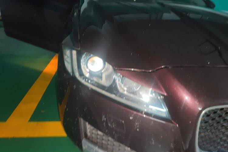 Used Jaguar XFL 2020 XFL 2.0T P200 Two-Wheel-Drive Elite Edition Right Front Headlight