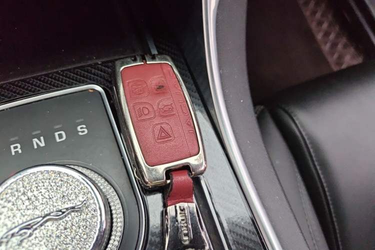 Used Jaguar XFL 2020 XFL 2.0T P200 Two-Wheel-Drive Elite Edition Vehicle Key