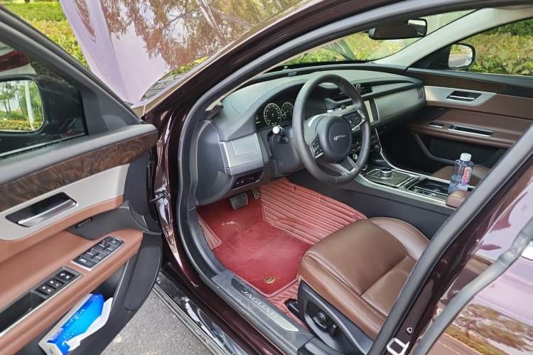 Used Jaguar XFL 2020 XFL 2.0T P250 Four-Wheel Drive Luxury Edition Driver Seat