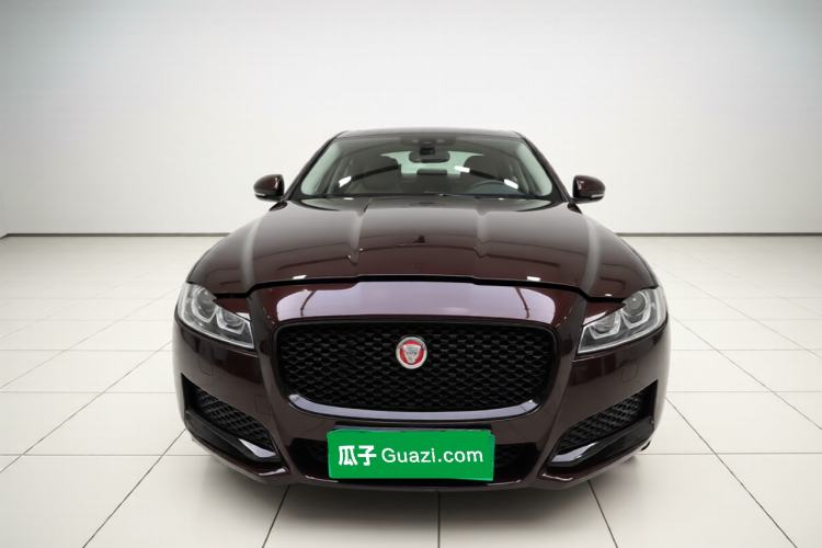 Used Jaguar XFL 2020 XFL 2.0T P200 Two-Wheel-Drive Rally Flag Edition Front