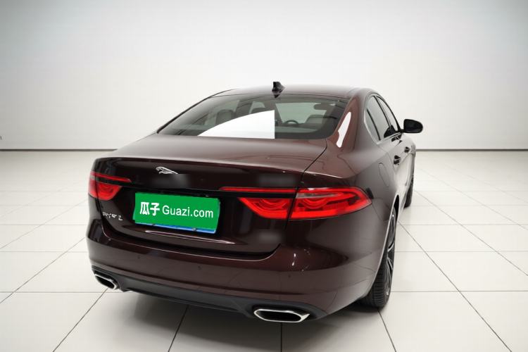 Used Jaguar XFL 2020 XFL 2.0T P200 Two-Wheel-Drive Rally Flag Edition Rear Right 45 Deg