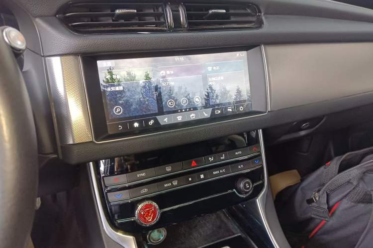 Used Jaguar XFL 2020 XFL 2.0T P200 Two-Wheel-Drive Elite Edition Audio And AC Panel