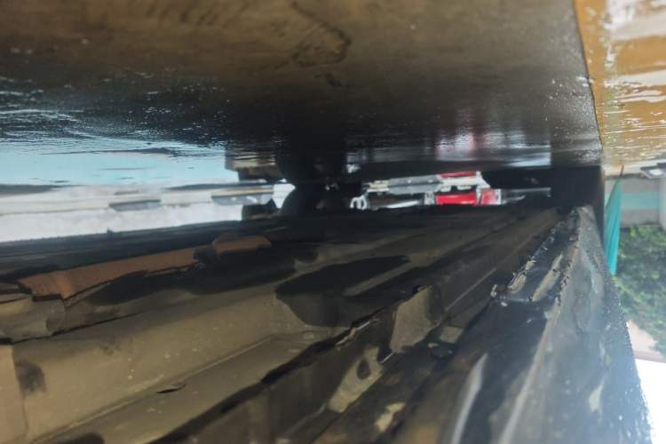 Used Jaguar XFL 2020 XFL 2.0T P200 Two-Wheel-Drive Elite Edition Chassis Front Right