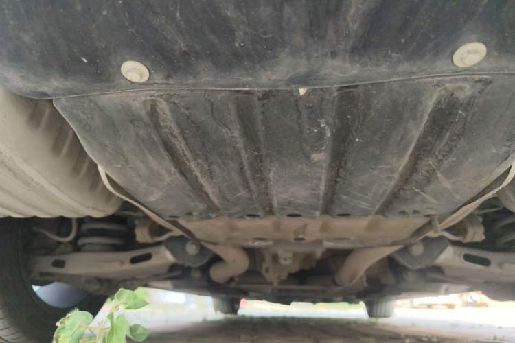 Used Jaguar XFL 2020 XFL 2.0T P200 Two-Wheel-Drive Elite Edition Chassis Rear