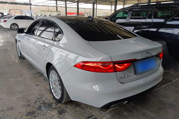 Used Jaguar XFL 2020 XFL 2.0T P200 Two-Wheel-Drive Elite Edition Exterior 2