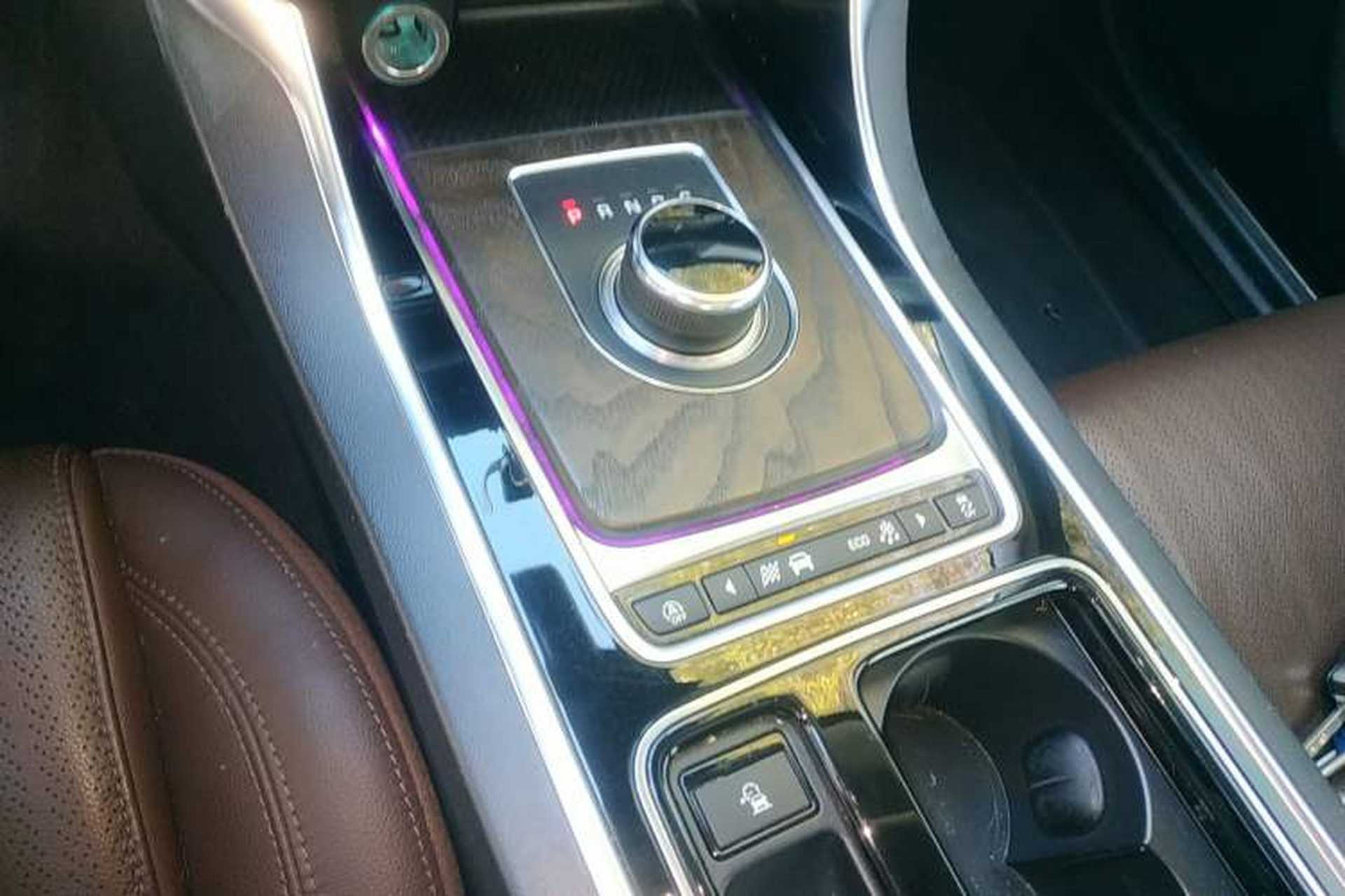 Used Jaguar XFL 2020 XFL 2.0T P250 Four-Wheel Drive Luxury Edition Gear Lever