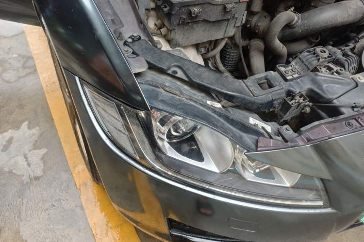 Used Jaguar XFL 2020 XFL 2.0T P200 Two-Wheel-Drive Elite Edition Right Front Headlight