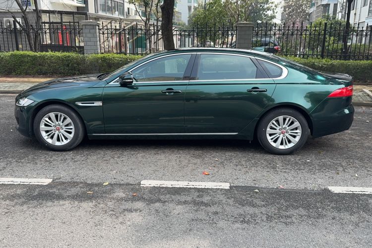 Used Jaguar XFL 2020 XFL 2.0T P200 Two-Wheel-Drive Windflower Edition Exterior 2