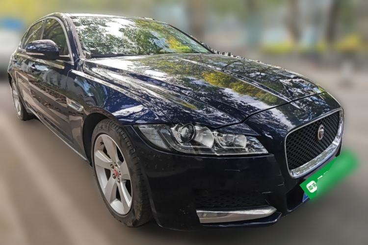 Used Jaguar XFL 2020 XFL 2.0T P200 Two-Wheel-Drive Elite Edition Front Right 45 Deg