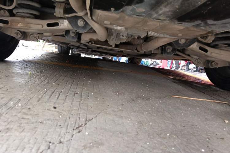 Used Jaguar XFL 2020 XFL 2.0T P200 Two-Wheel-Drive Elite Edition Chassis Rear