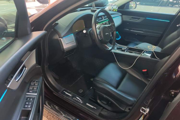 Used Jaguar XFL 2020 XFL 2.0T P200 Two-Wheel-Drive Elite Edition Driver Seat
