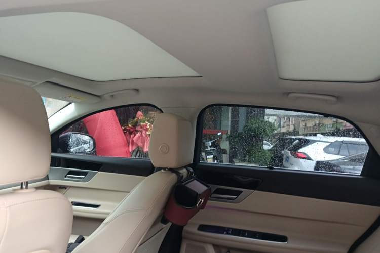 Used Jaguar XFL 2020 XFL 2.0T P200 Two-Wheel-Drive Elite Edition Headliner