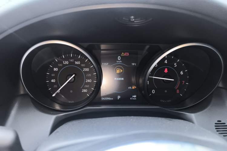 Used Jaguar XFL 2020 XFL 2.0T P200 Two-Wheel-Drive Windflower Edition Instrument Cluster