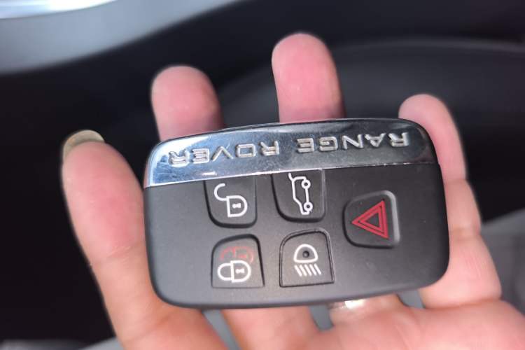 Used Jaguar XFL 2020 XFL 2.0T P200 Two-Wheel-Drive Windflower Edition Vehicle Key