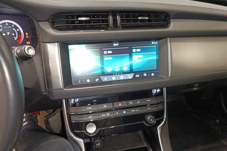 Used Jaguar XFL 2020 XFL 2.0T P200 Two-Wheel-Drive Elite Edition Audio And AC Panel