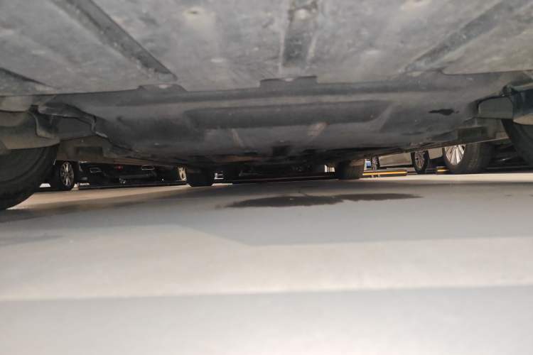 Used Jaguar XFL 2020 XFL 2.0T P200 Two-Wheel-Drive Elite Edition Chassis Front