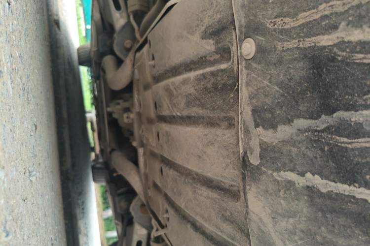 Used Jaguar XFL 2020 XFL 2.0T P200 Two-Wheel-Drive Rally Flag Edition Chassis Rear