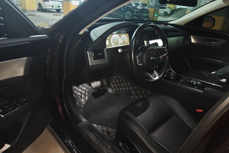 Used Jaguar XFL 2020 XFL 2.0T P200 Two-Wheel-Drive Elite Edition Driver Seat