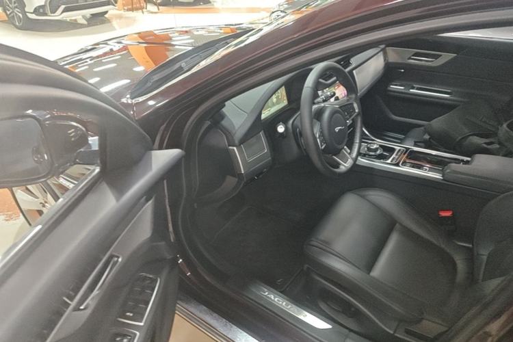 Used Jaguar XFL 2020 XFL 2.0T P200 Two-Wheel-Drive Elite Edition Driver Seat