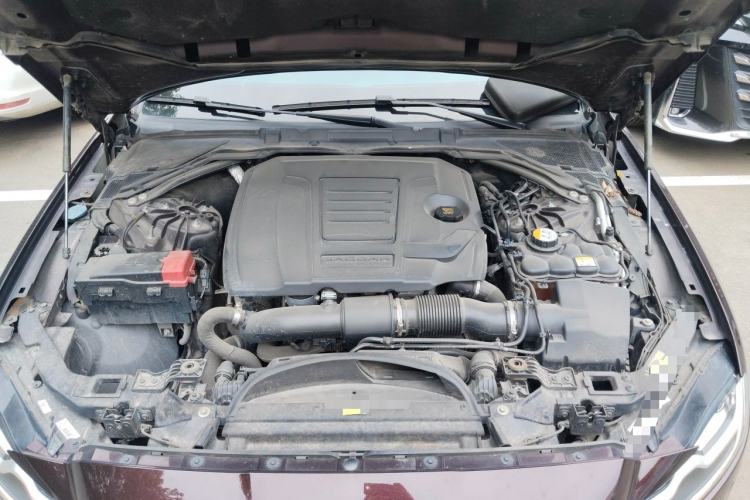 Used Jaguar XFL 2020 XFL 2.0T P250 Four-Wheel Drive Luxury Edition Engine Bay