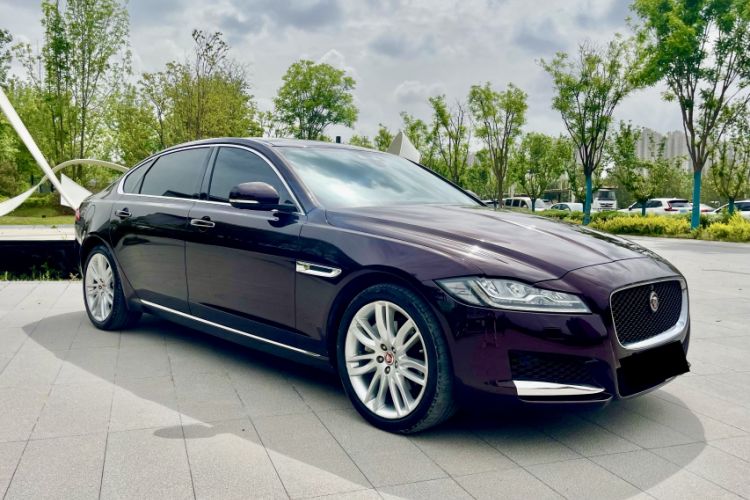 Used Jaguar XFL 2020 XFL 2.0T P250 Four-Wheel Drive Luxury Edition Exterior 2