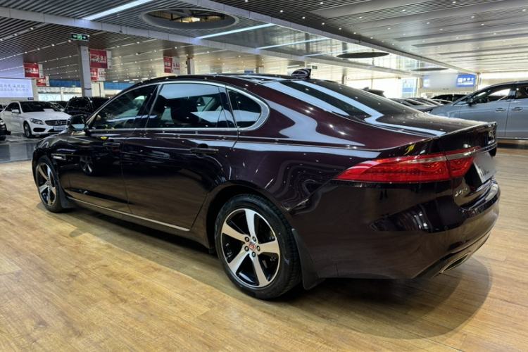 Used Jaguar XFL 2020 XFL 2.0T P200 Two-Wheel-Drive Elite Edition Exterior 2