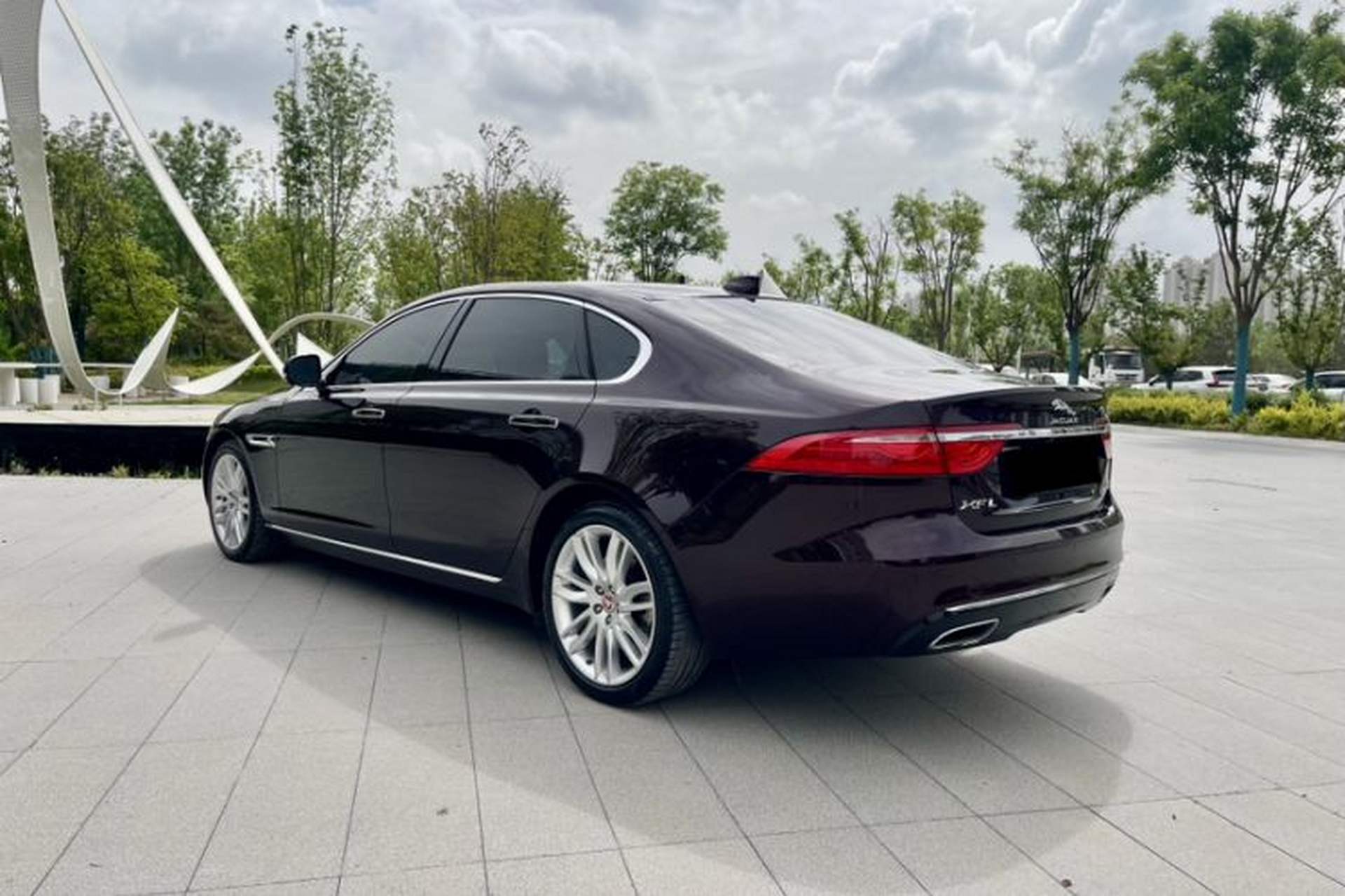 Used Jaguar XFL 2020 XFL 2.0T P250 Four-Wheel Drive Luxury Edition Exterior 3