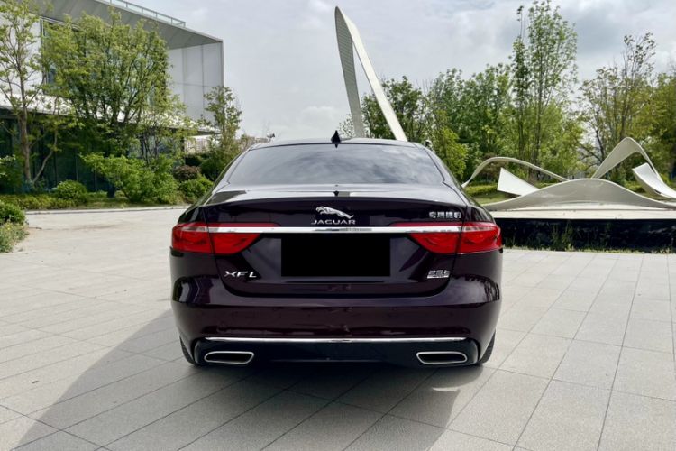 Used Jaguar XFL 2020 XFL 2.0T P250 Four-Wheel Drive Luxury Edition Exterior 4