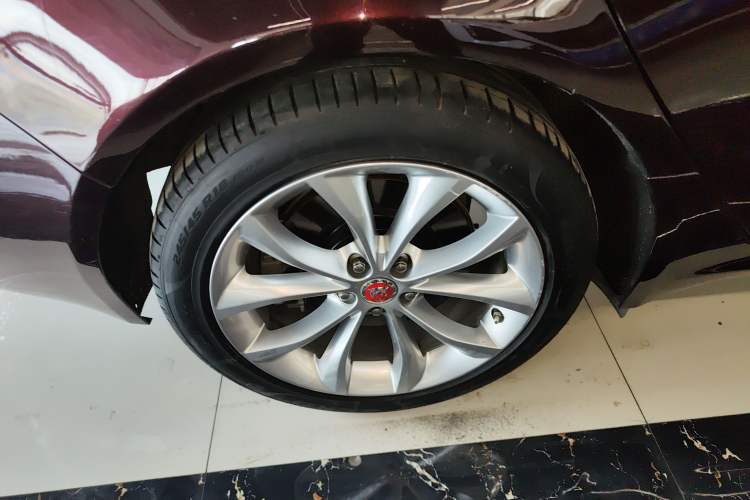 Used Jaguar XFL 2020 XFL 2.0T P250 Two-Wheel-Drive Luxury Edition Exterior 5