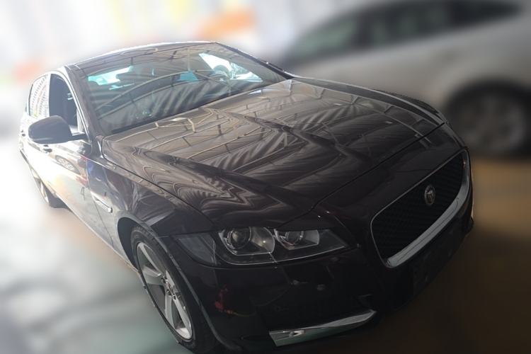 Used Jaguar XFL 2020 XFL 2.0T P200 Two-Wheel-Drive Elite Edition Front Right 45 Deg