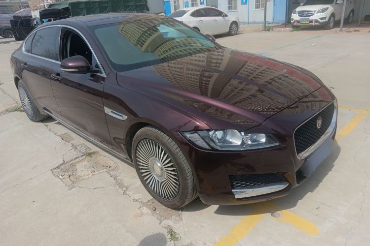 Used Jaguar XFL 2020 XFL 2.0T P200 Two-Wheel-Drive Elite Edition Front Right 45 Deg