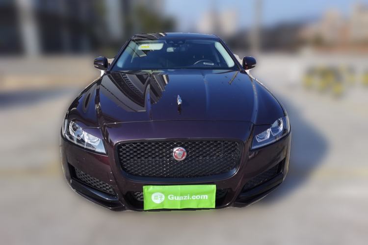 Used Jaguar XFL 2020 XFL 2.0T P200 Two-Wheel-Drive Rally Flag Edition Front